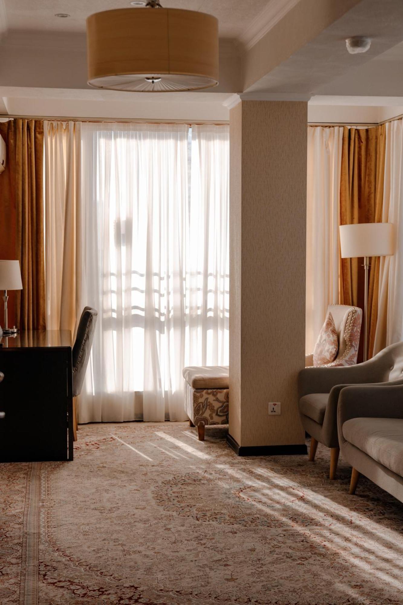 Hotel Atlas Ντουσαμπέ Εξωτερικό φωτογραφία