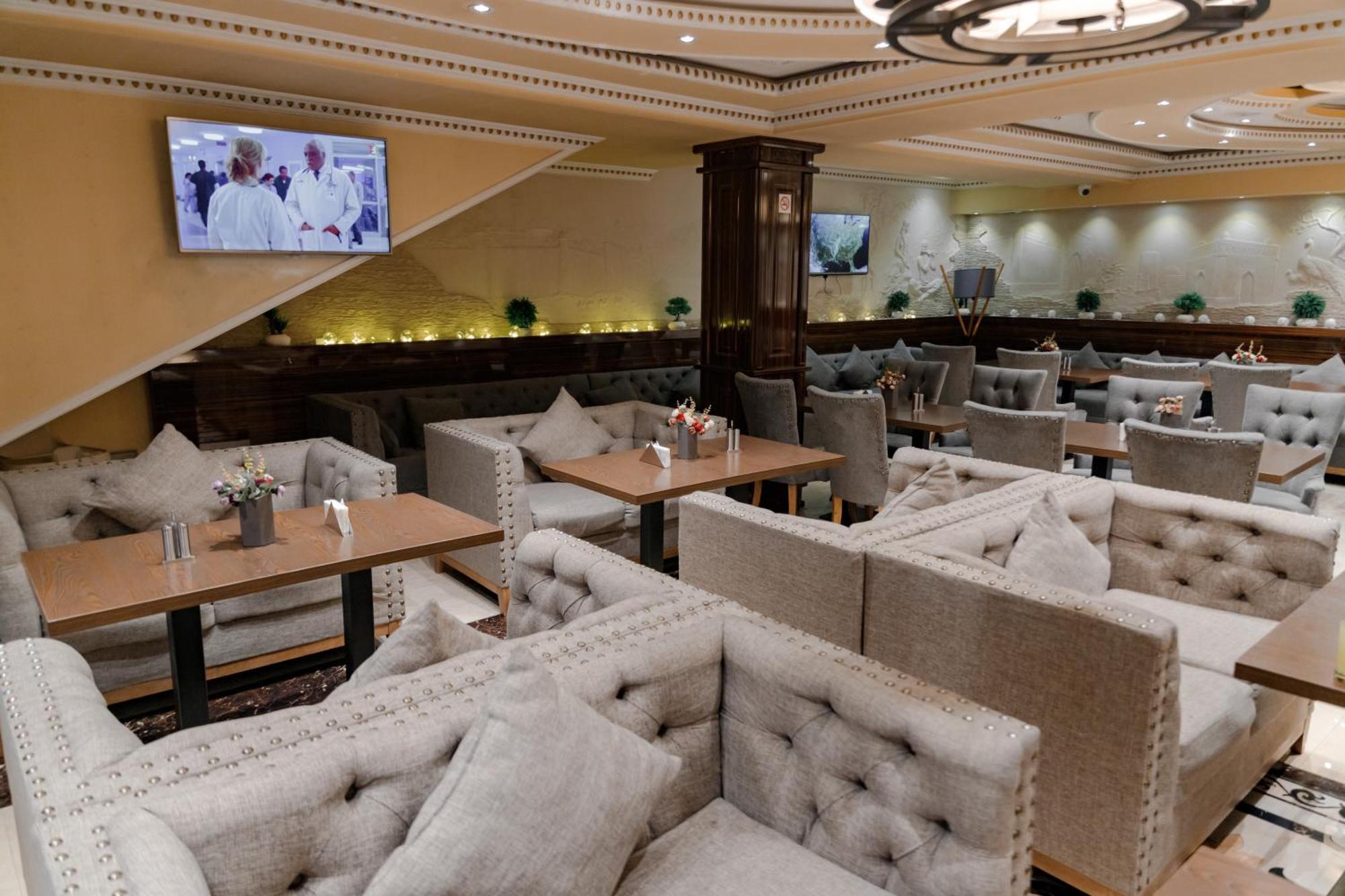 Hotel Atlas Ντουσαμπέ Εξωτερικό φωτογραφία