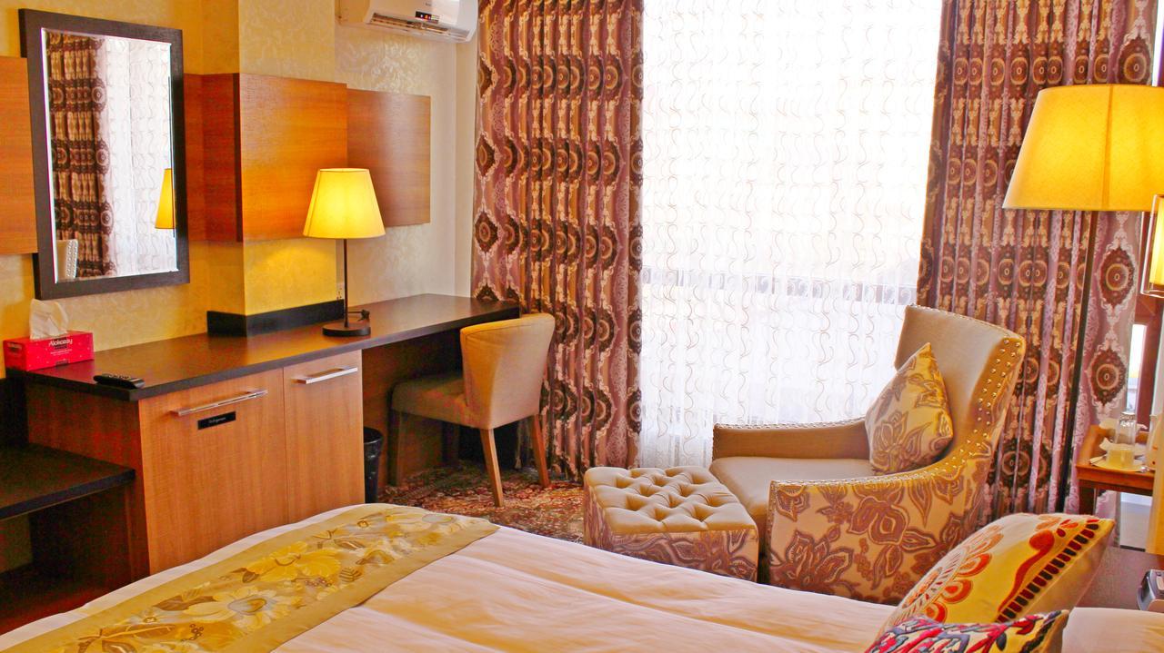 Hotel Atlas Ντουσαμπέ Εξωτερικό φωτογραφία